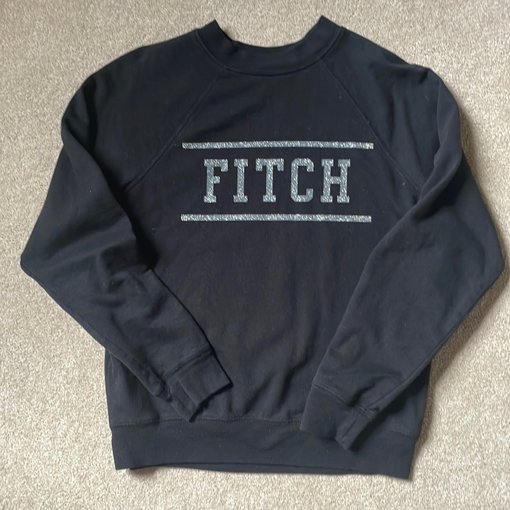 Black pullover for kids. Size S. EUC.
